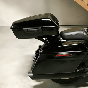 Chopped Tour Pack with Diamond Stitched Liner for Harley Touring 2014-2025 | HCmotorku