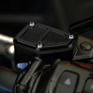 BA0013_HCmotorku_Brake Master Cylinder Cover for Harley Touring ‘23-’25 Effect
