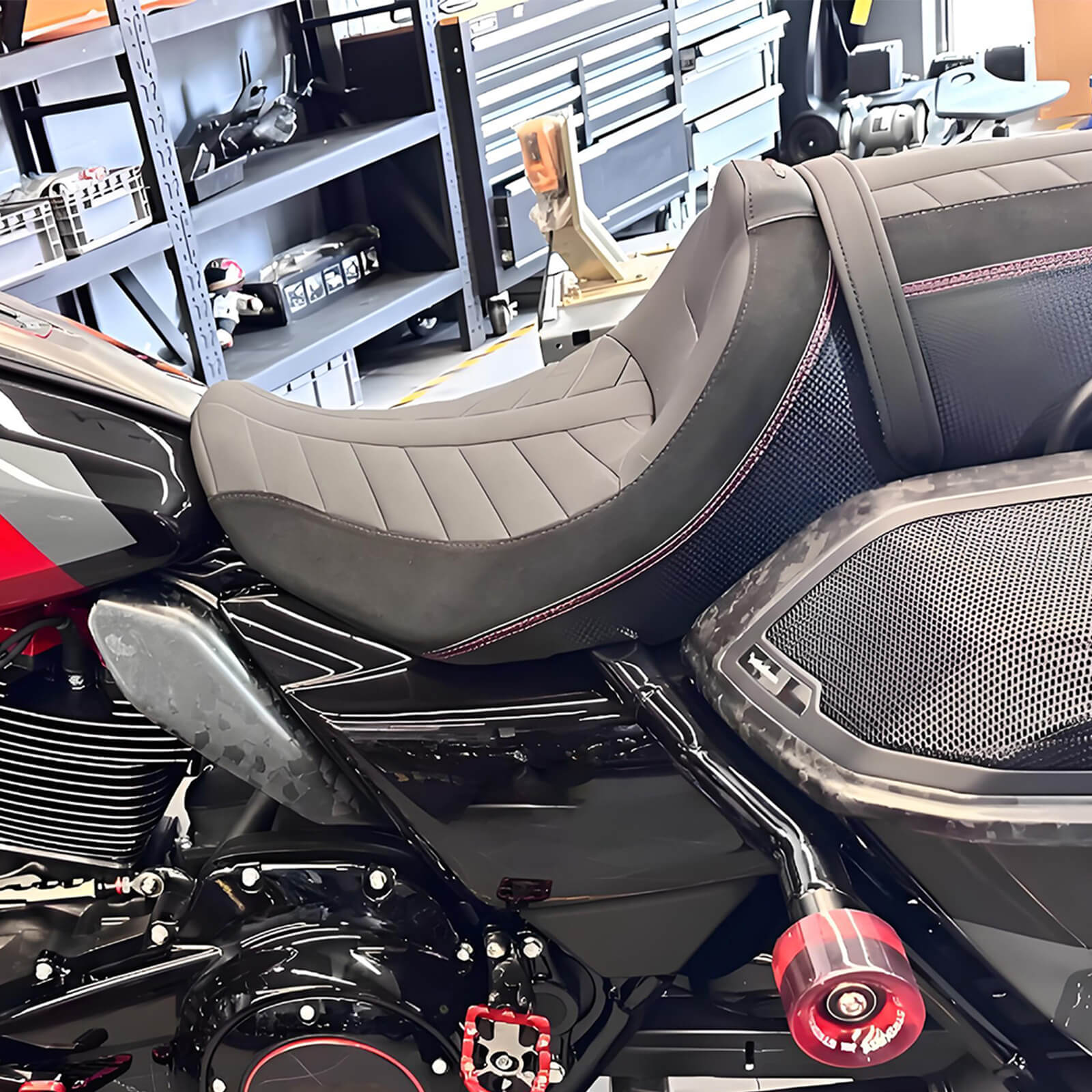 CB016401 hcmotorku Sport Design Solo Seat with Red Stitching for harley touring - effect