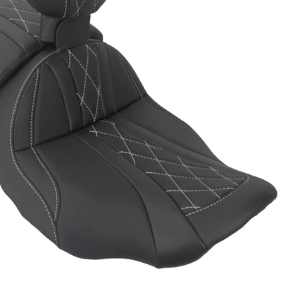 CB017402_HCmotorku_Two-up Seat W/Backrest White Stitching for Harley Touring Street Road Glide ‘23.5-Up