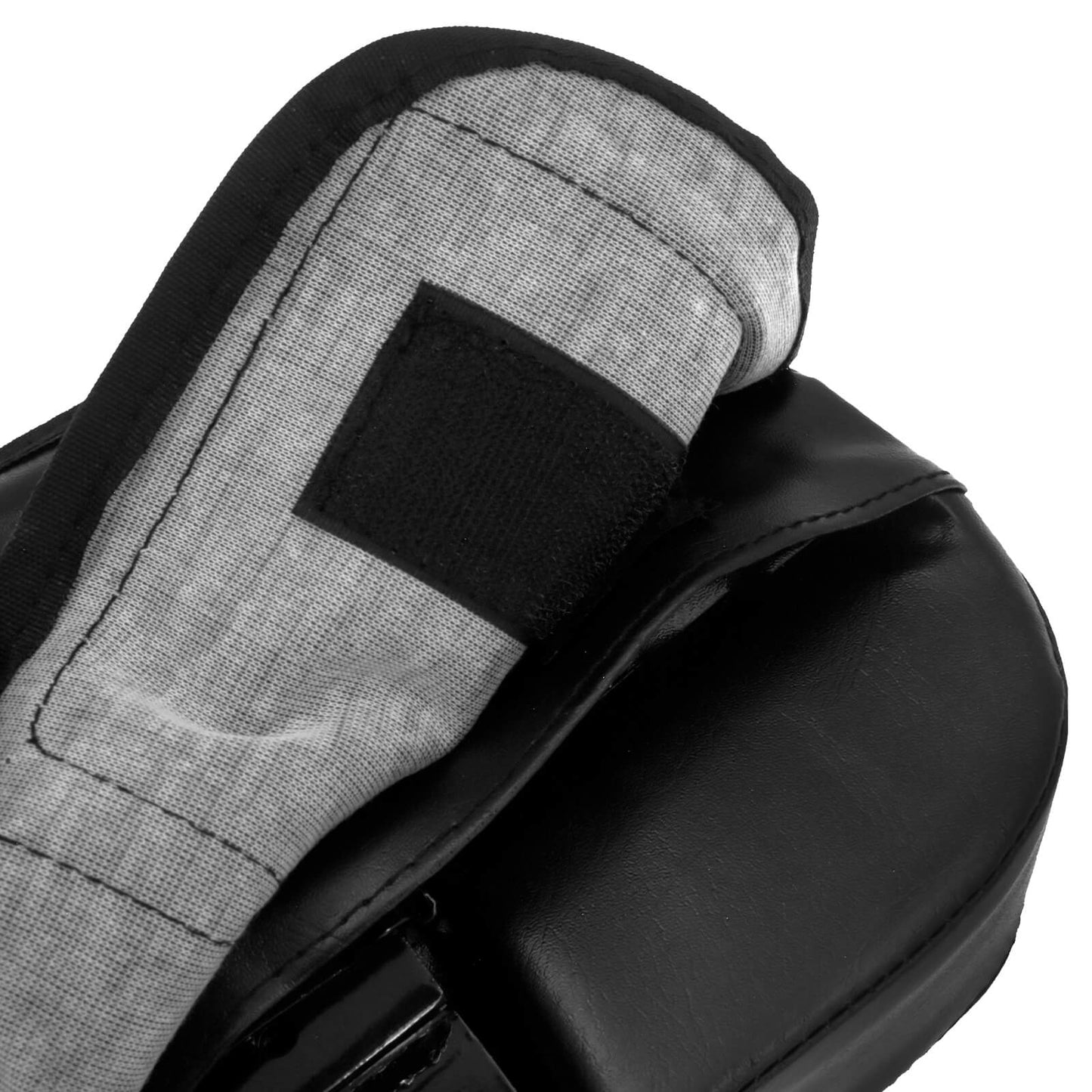 Detachable Plug-In Front Driver Backrest Pad w/ Amber Cut For Harley Touring 2009-UP | HCmotorku