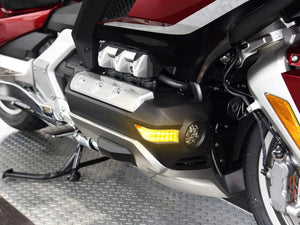 LA0277 HCmotorku_ Turn Signal For Honda Gold Wing GL1800 Installation